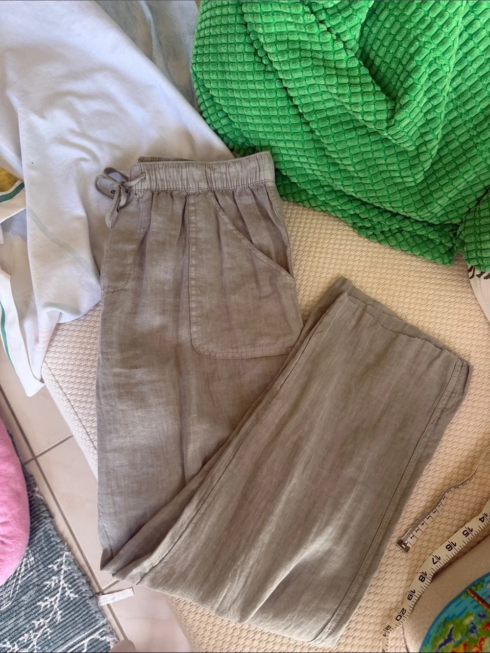 Nicole Miller Olive Drawstring Cargo Linen Pants